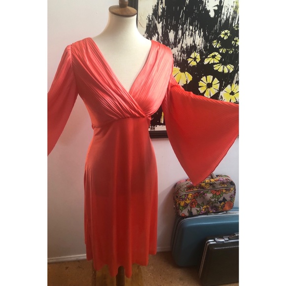 Vintage Dresses & Skirts - Stunner Alert. Amazing Vtg Dress.